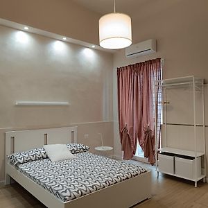 Simply House In Bari Twin